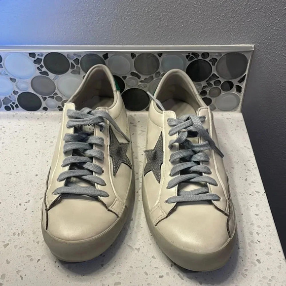 Shoes - STAR suede white/ cream tennis shoes